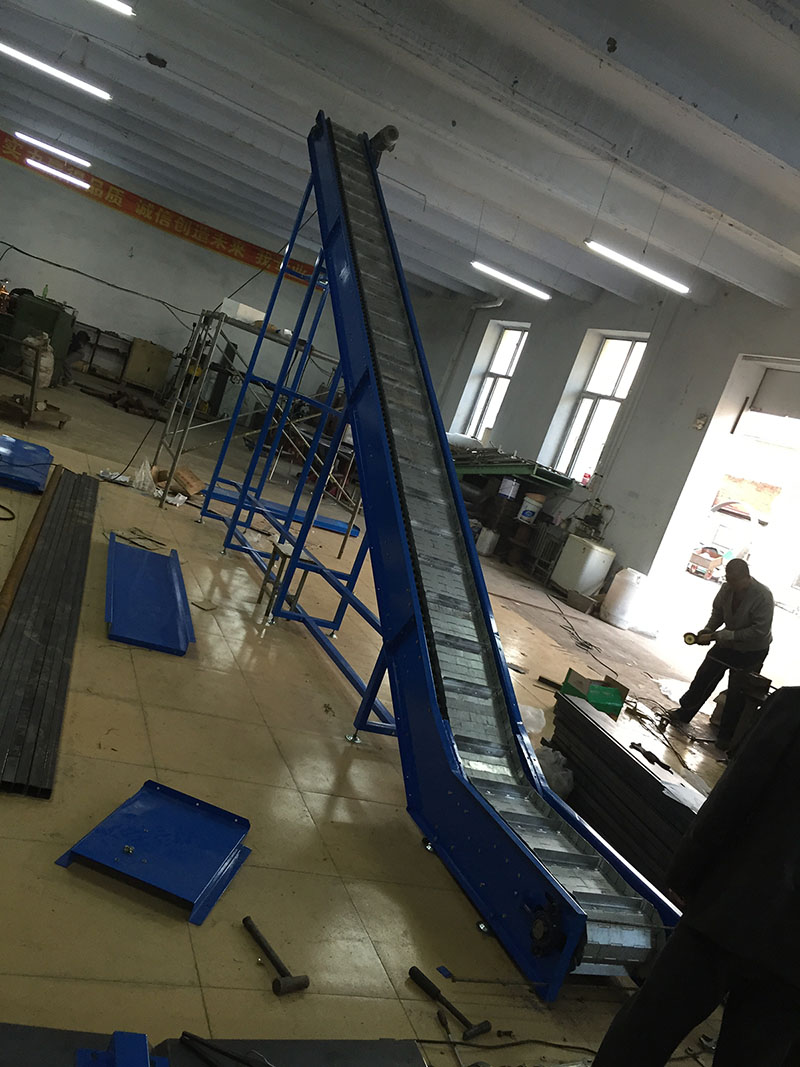 爬坡?lián)醢灏彐溇€